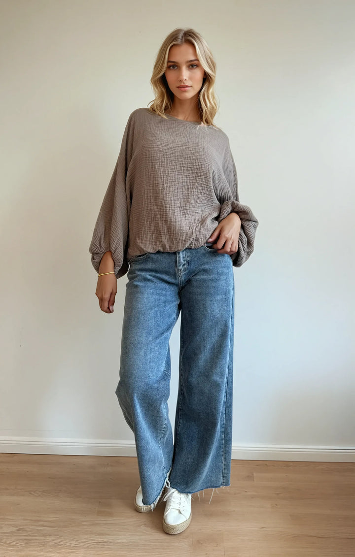 Musselinbluse mit Fledermausärmeln (Taupe)