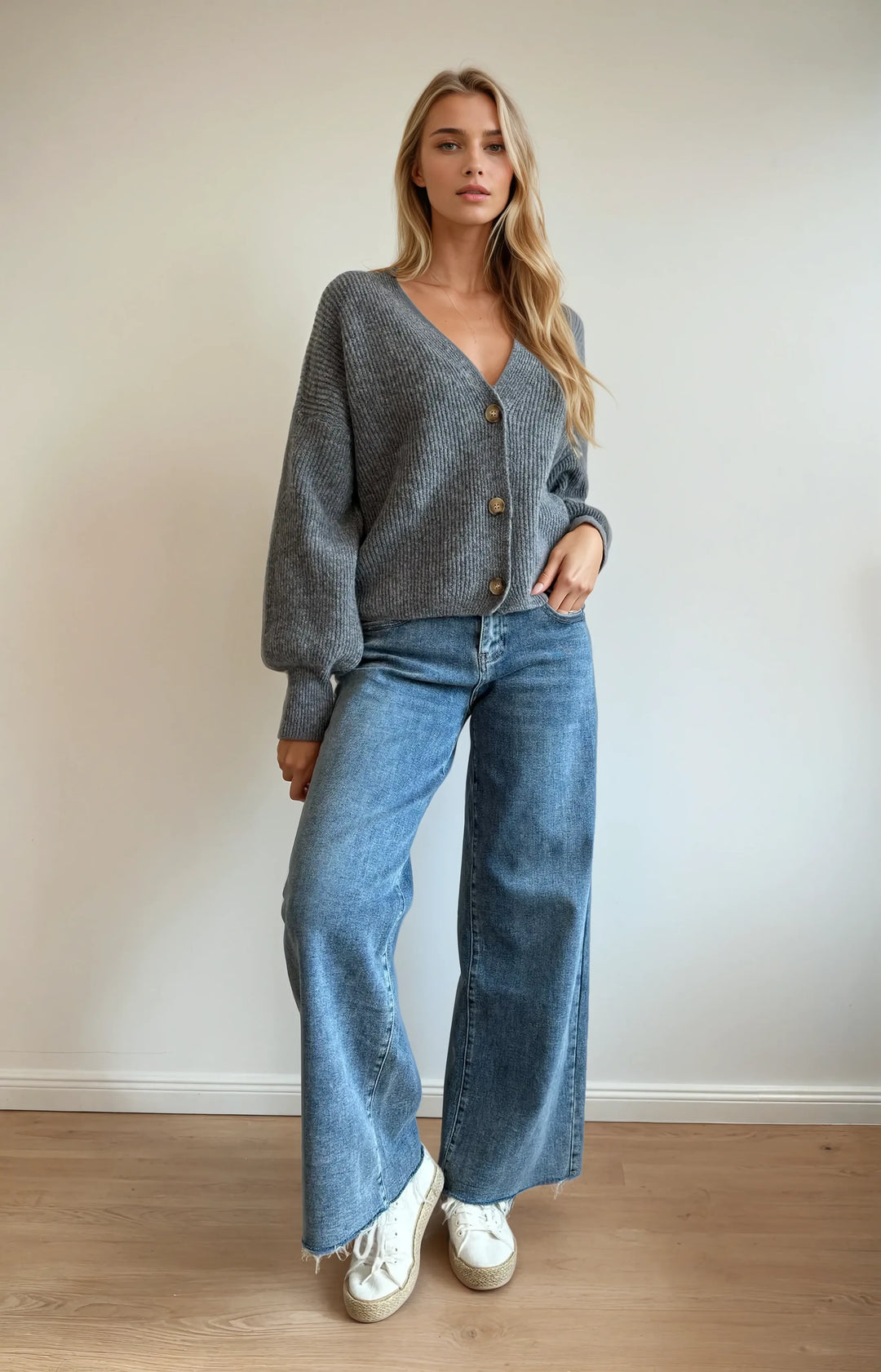 Cardigan mit Knopfleiste (Grau)